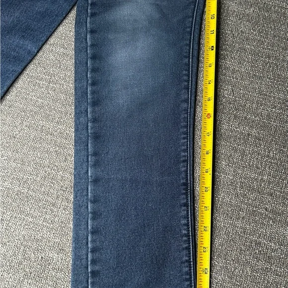 Burberry Blue wash Slim Jeans - Picture 12 of 13
